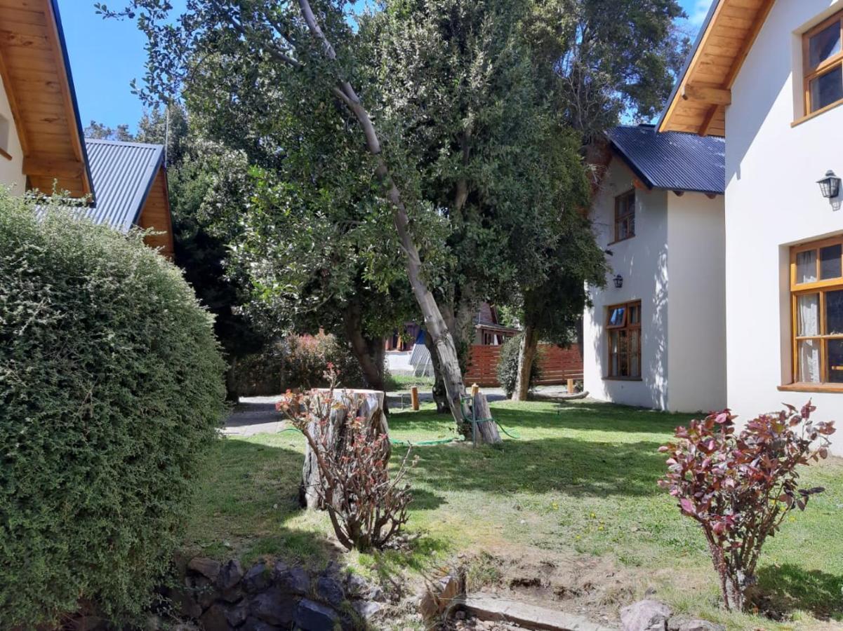 Apart Hotel Bungalows El Viejo Cipres San Carlos de Bariloche Exterior foto