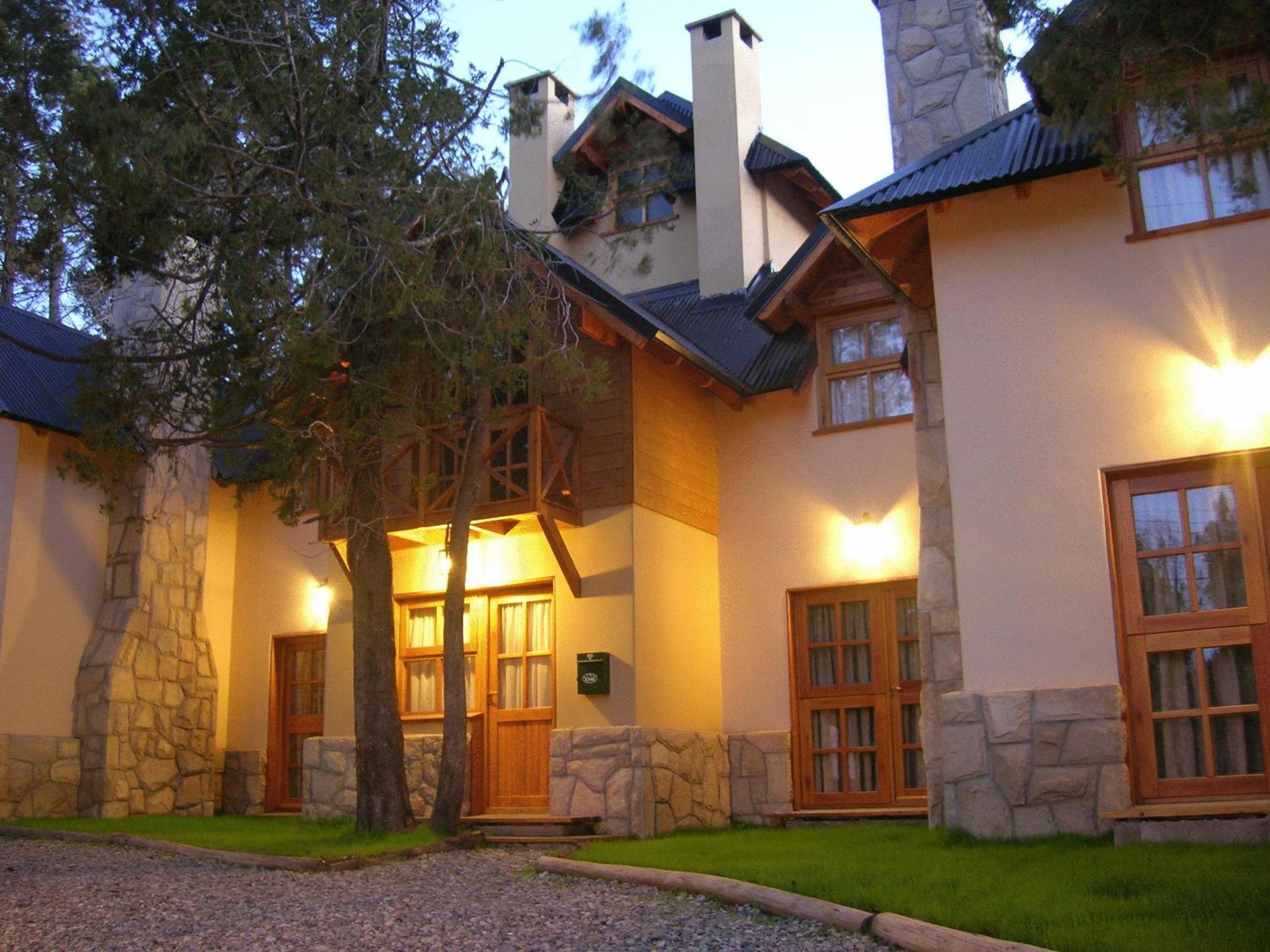 Apart Hotel Bungalows El Viejo Cipres San Carlos de Bariloche Exterior foto